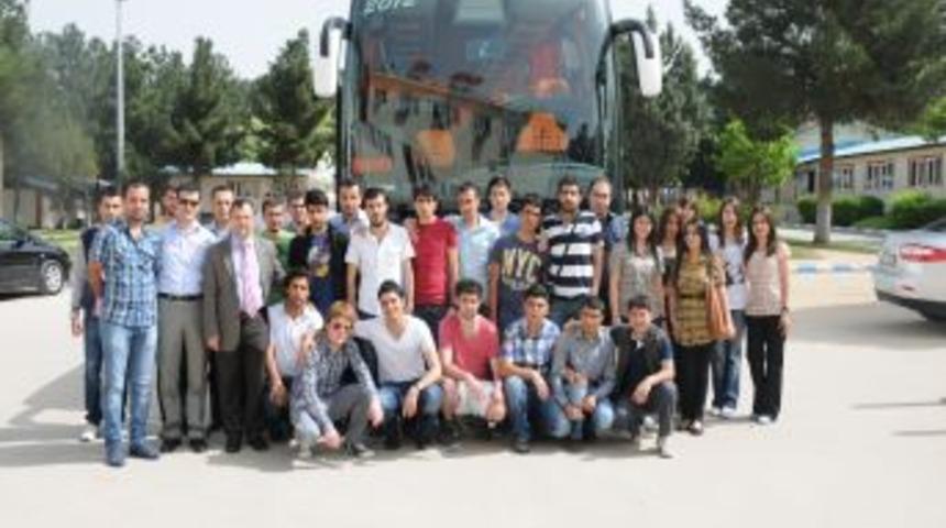 M&uuml;hendislik b&ouml;l&uuml;m&uuml; &ouml;ğrencileri, Ankara, İstanbul ve Bursa'yı gezecek