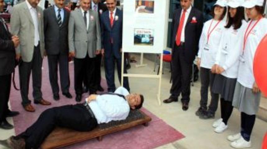 Mersin Milli Eğitim M&uuml;d&uuml;r&uuml;: Bilim fuarlarının sayısını artırmalıyız