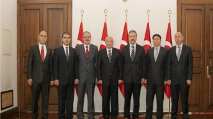 Denetim elemanlarından Vali Y&uuml;ksel'e ziyaret