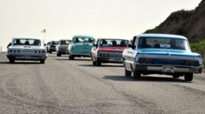 Klasik otomobilcilerden &ldquo;Yaza Merhaba&rdquo;