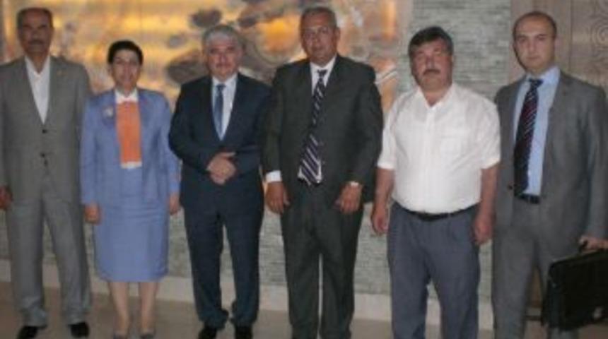 T&uuml;rkoğlu: Teknoloji Fak&uuml;ltesi D&ouml;rtyol'un gelişimi i&ccedil;in &ccedil;ok &ouml;nemli