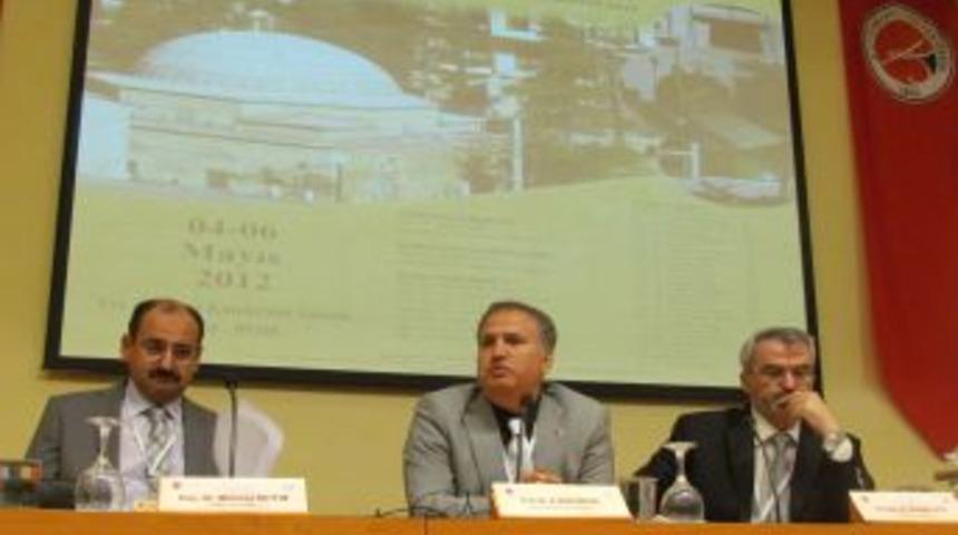 Rekt&ouml;r Prof. Dr. Seyit Aydın: Şeyh Şaban-ı Vel&icirc; Kastamonu'nun manevi mimarıdır