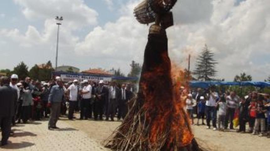 Yalva&ccedil;'ta Hıdırellez coşkusu