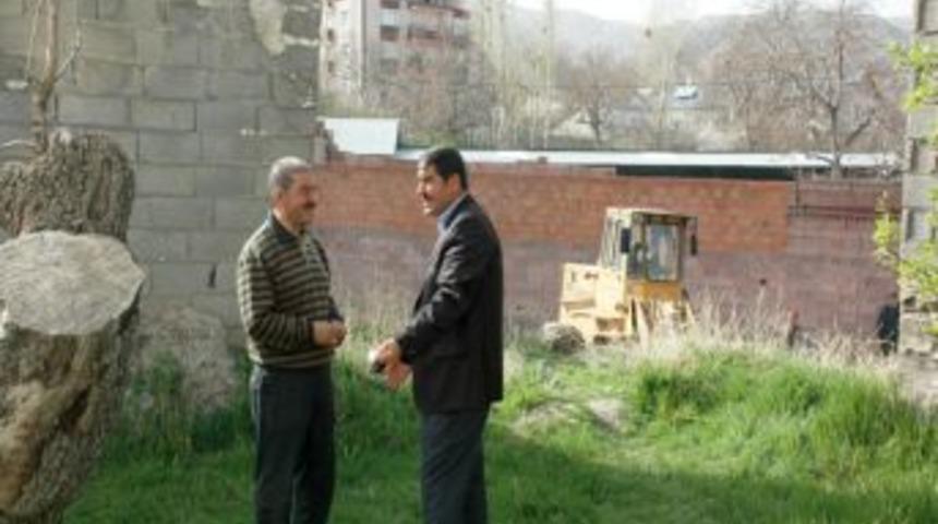 Adilcevaz&rsquo;a Sebze Halı Yapılıyor