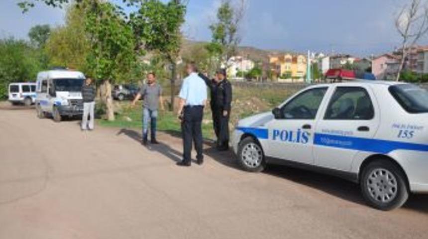 Aralarında husumet bulunan gen&ccedil;lerin kavgası kanlı bitti: 2 yaralı