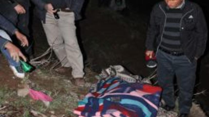 Koyun otlatırken kayalıklardan d&uuml;ş&uuml;p &ouml;ld&uuml;