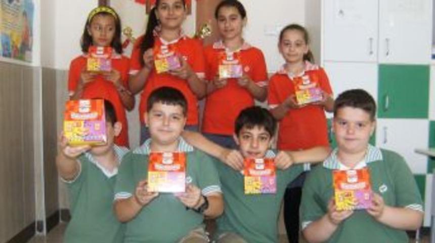 Minikler, kumbaralarını Van i&ccedil;in doldurdu