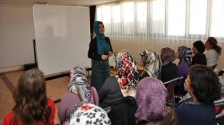 Hanımlar lokali &uuml;yelerine NLP semineri