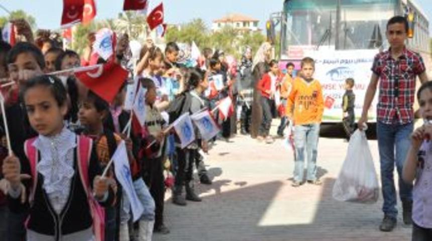 Kimse Yok Mu Gazzeli yetimleri sevindirdi