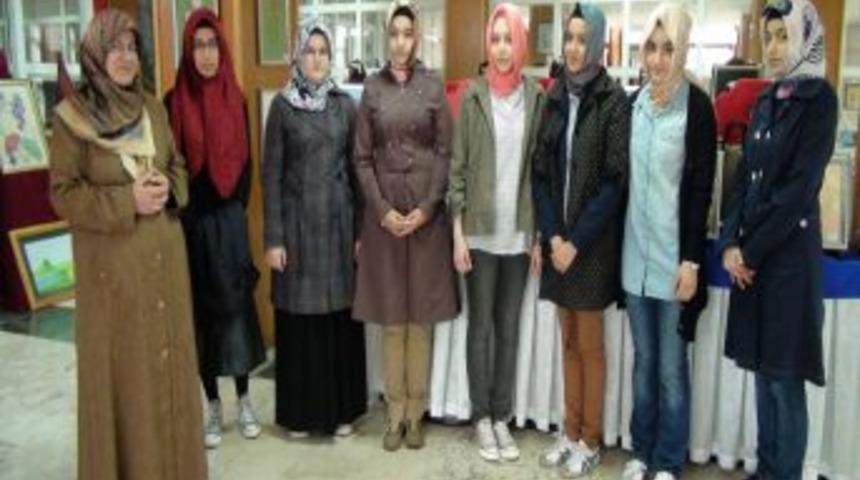 &Ouml;zel Ali Kenger Lisesi'nden yıl sonu sergisi