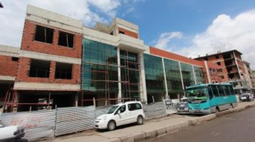 S&uuml;t &ccedil;arşısı bu yaz hizmete girecek