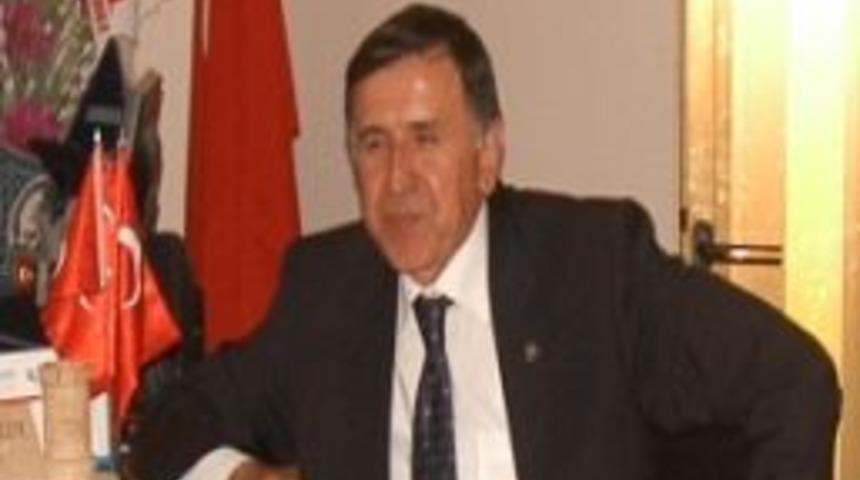 MHP'li Ayanoğlu: H&uuml;k&uuml;met s&uuml;t dağıtımında sınıfta kaldı