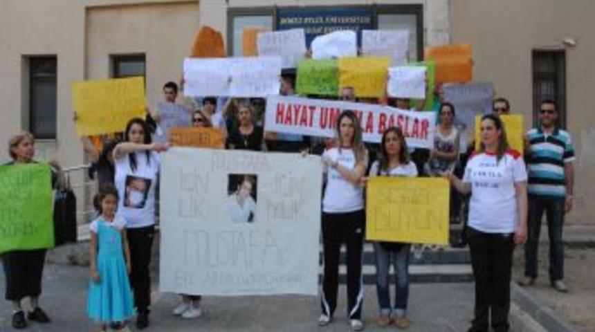 L&ouml;semi hastası Mustafa'nın yaşaması i&ccedil;in ilik nakli şart