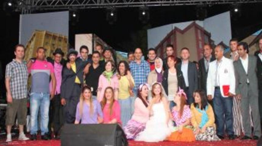 Roman Festivali Renkli G&ouml;r&uuml;nt&uuml;lerle Sona Erdi