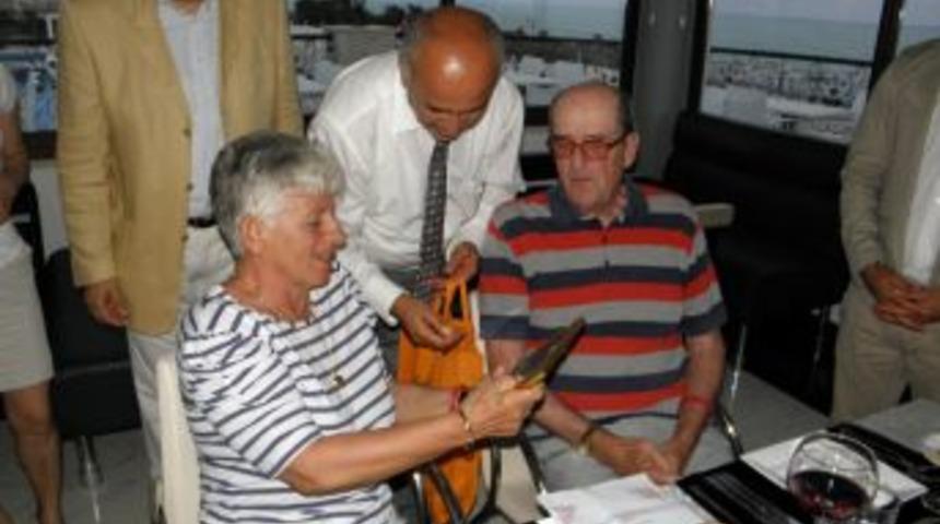 15 yıllık oteli 25 defa ziyaret ettiler