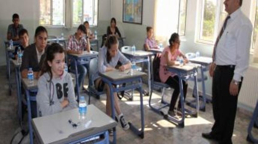 Emfo'ya Y&uuml;ksek Katılım