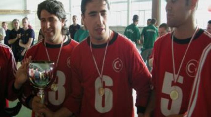Goalball Milli Takım Polonya&rsquo;dan şampiyonlukla d&ouml;nd&uuml;