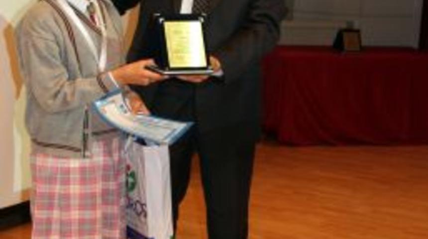 100 Temel Eser &Ouml;d&uuml;lleri Sahiplerini Buldu