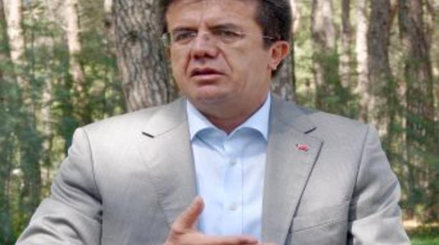 &lsquo;İstanbul&rsquo;da kentsel d&ouml;n&uuml;ş&uuml;ms&uuml;z bir deprem, Nuh Tufanı gibi bir şey olur&rsquo;