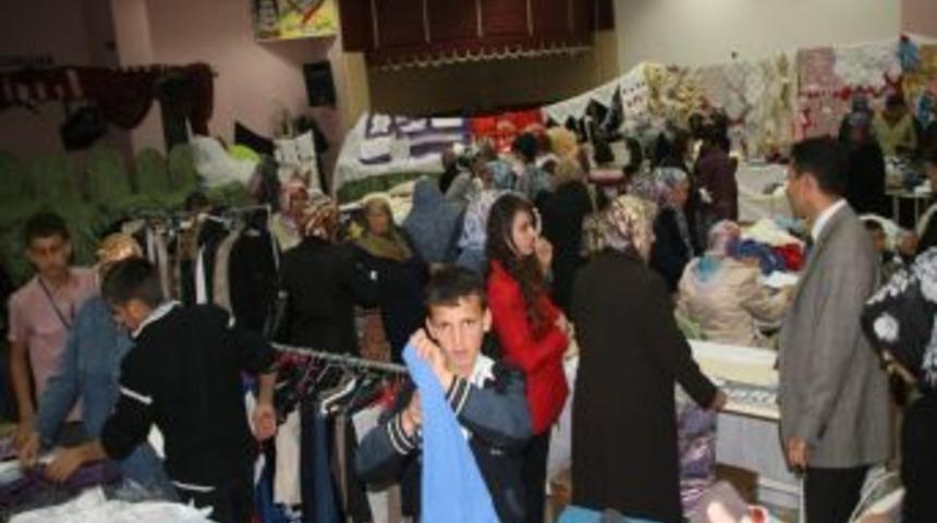 Boğazlıyan'da &Ouml;ğrenciler Yararına Kermes D&uuml;zenlendi