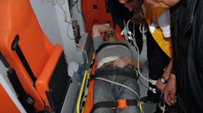 G&ouml;&ccedil;&uuml;k altında kalan iş&ccedil;i uzun uğraşlar sonucu kurtuldu