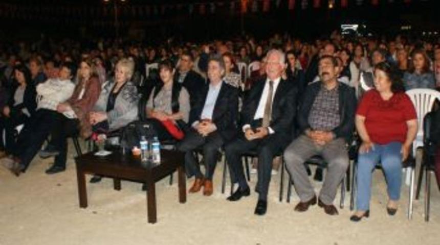 Mezitli'de Unutulmaz T&uuml;rk&uuml; Gecesi