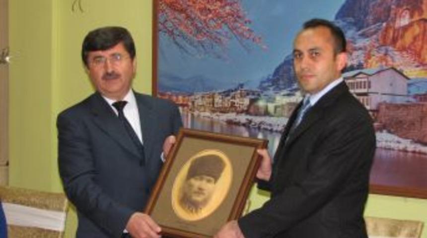 Amasya Valisi'nden Uludereli &Ouml;ğrencilere Birlik Mesajı