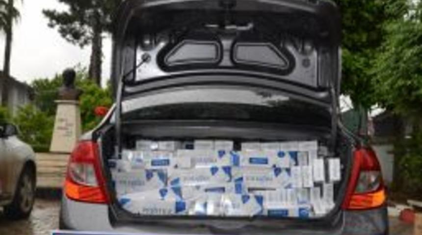 Ceyhan'da 5 Bin 20 Paket Ka&ccedil;ak Sigara Ele Ge&ccedil;irildi