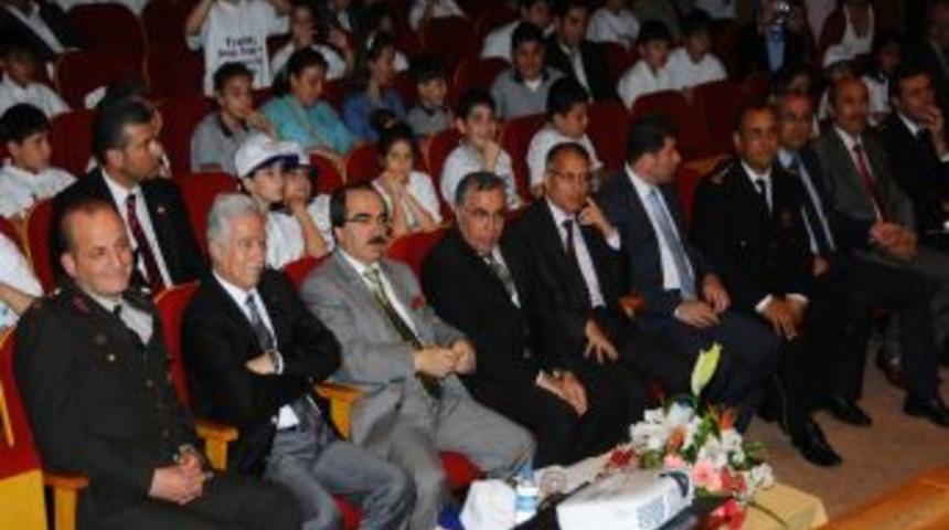 Trafik Haftası'nda &Ouml;d&uuml;l G&uuml;n&uuml;