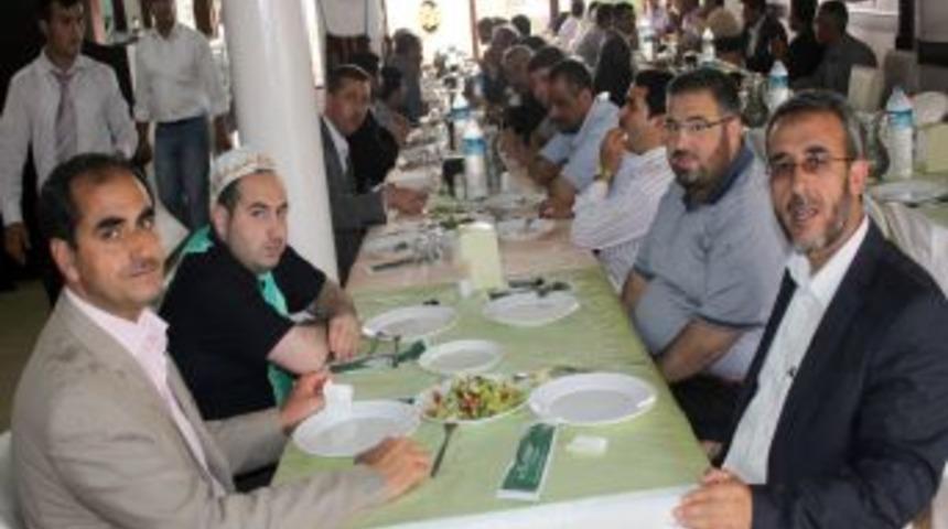 Diyanet-Sen, yemekle kaynaştırdı