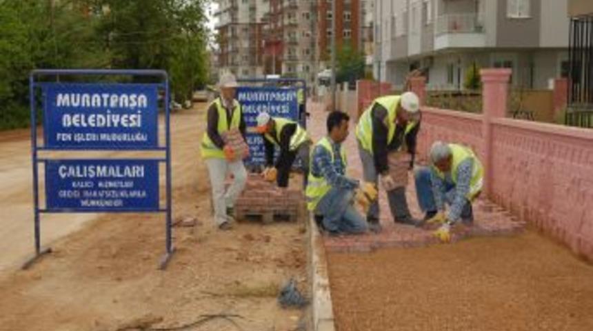 Muratpaşa'dan Gebizli'ye Sıcak Asfalt Ve Kaldırım
