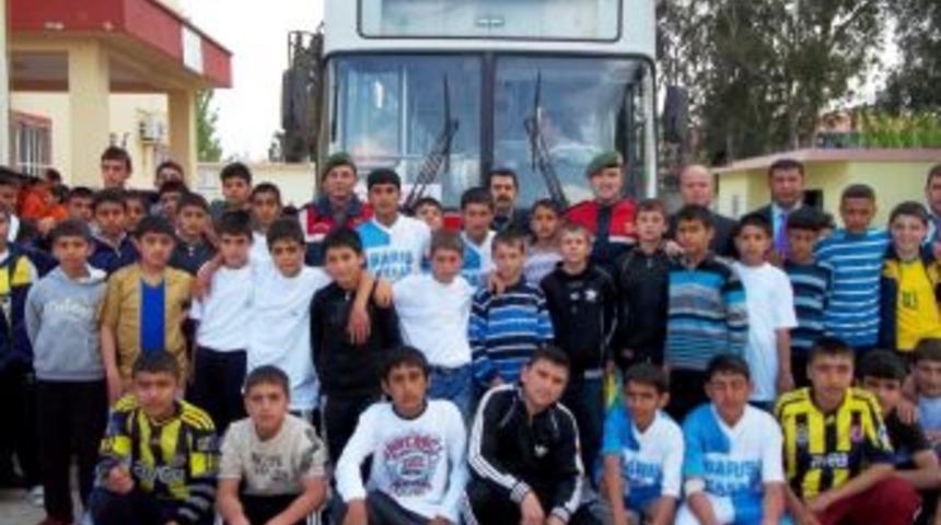 Sevgiye Uzanan Eller Projesi