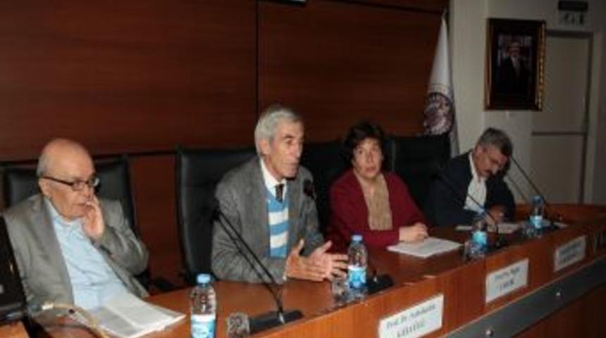 Edebiyat Fak&uuml;ltesi'nden 'sosyoloji Paneli'