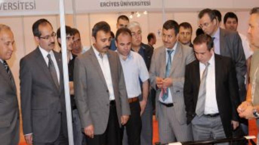 &Uuml;niversite &ouml;ğrencisine yapamazsın dediler 10 &uuml;niversiteyi &Ccedil;orum'da buluşturdu