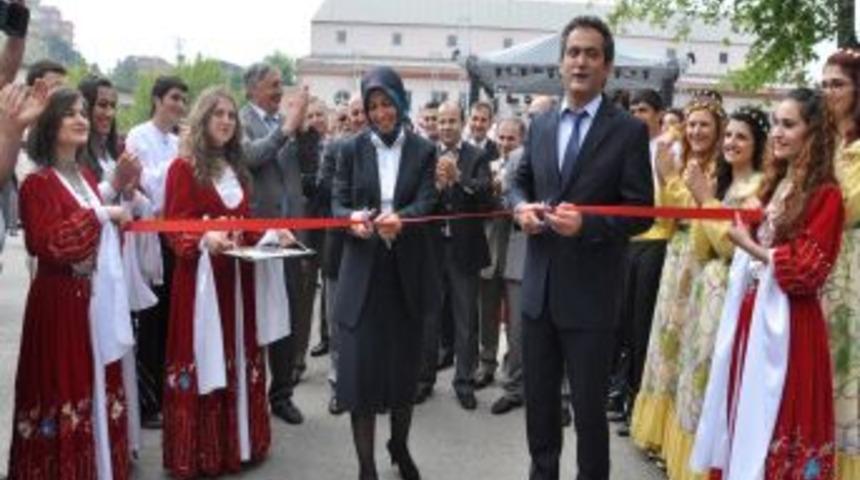 Be&uuml;'de Stant A&ccedil;ılışı Yapıldı