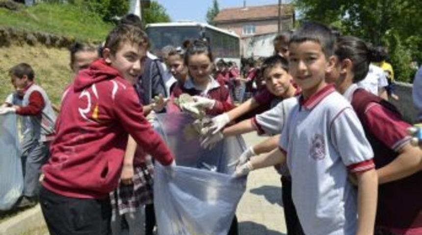 Mollabey İ&Ouml;O &ccedil;evrre temizliği yaptı