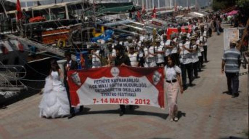 Fethiye'de Amat&ouml;r Tiyatro Festivali