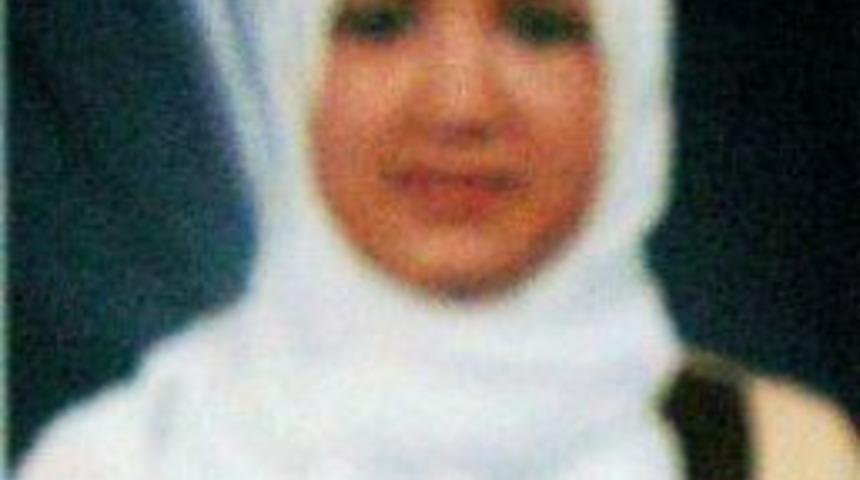 Şizofreni hastası gen&ccedil; kız evinin &ouml;n&uuml;nden ka&ccedil;ırıldı iddiası