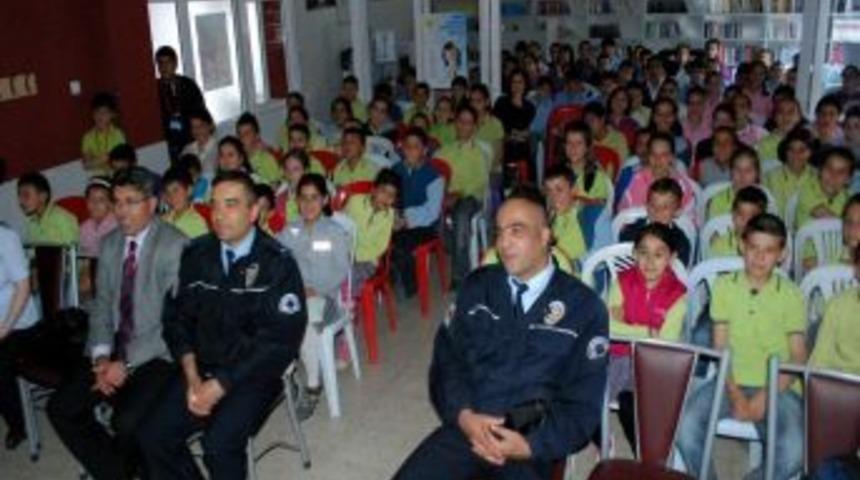 Boz&uuml;y&uuml;k'te Karayolu Trafik G&uuml;venliği Haftası