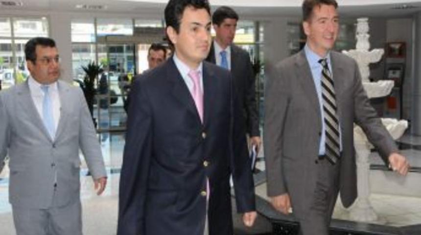 Sırbistan B&uuml;y&uuml;kel&ccedil;isi Sipasojevic Vali G&uuml;ven&ccedil;'i Ziyaret Etti