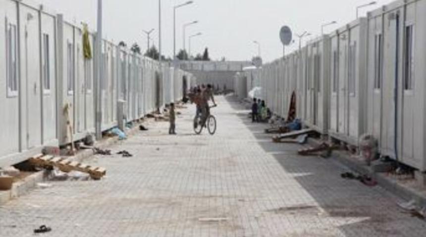 T&uuml;rkiye'de Suriyeli Sığınmacı Sayısı 23 Bin 161 Oldu