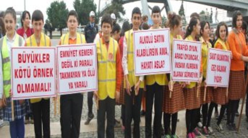 Karayolu G&uuml;venliği Ve Trafik Haftası Etkinlikleri