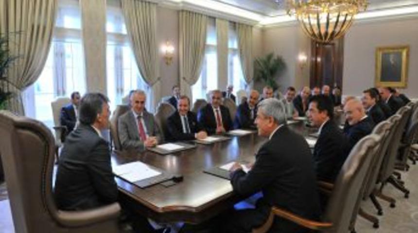 Başkan K&uuml;&ccedil;&uuml;kler, T&uuml;rk D&uuml;nyası Belediyeler Birliği Heyetiyle &Ccedil;ankaya K&ouml;şk&uuml;'ndeydi