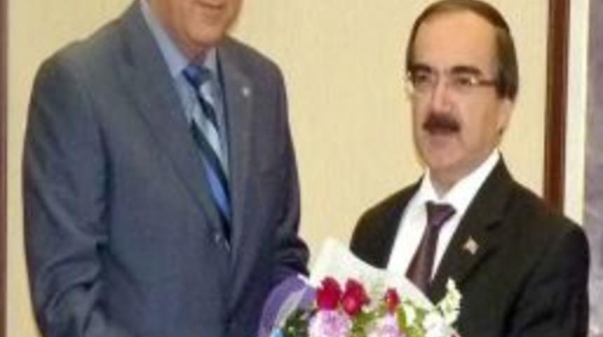 Vali Coş'tan 'adana Demirspor' Vurgusu