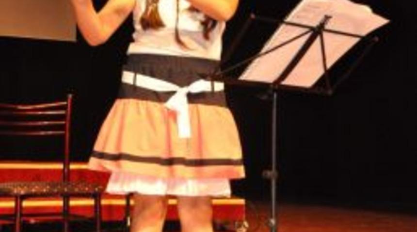 &Ccedil;oksesli &Ccedil;ocuk Korosu Konser Verdi