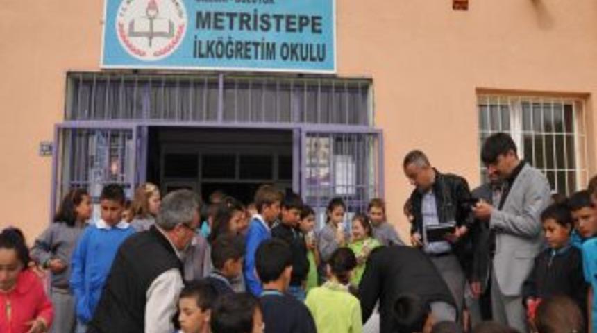 Okullar Atık Pil Toplamak İ&ccedil;in Yarıştı