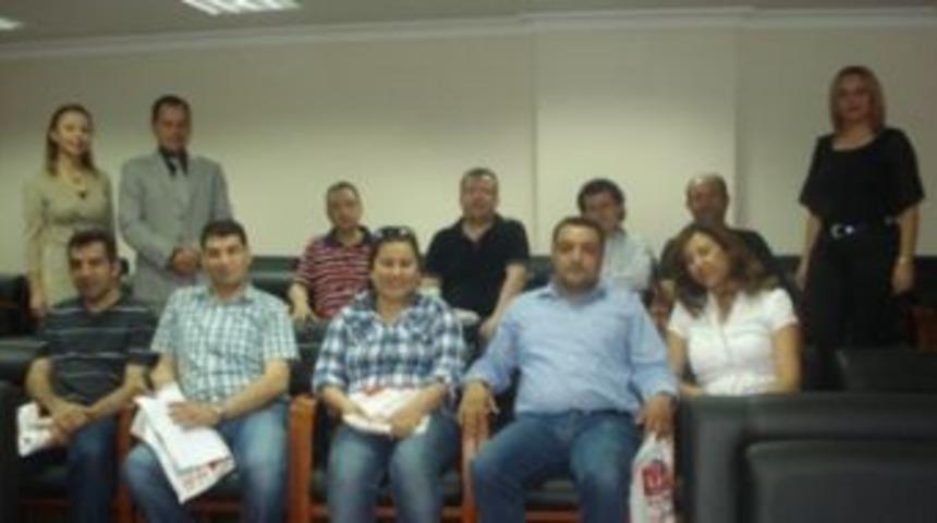 Lider İngilizce kursları başarıya doymuyor