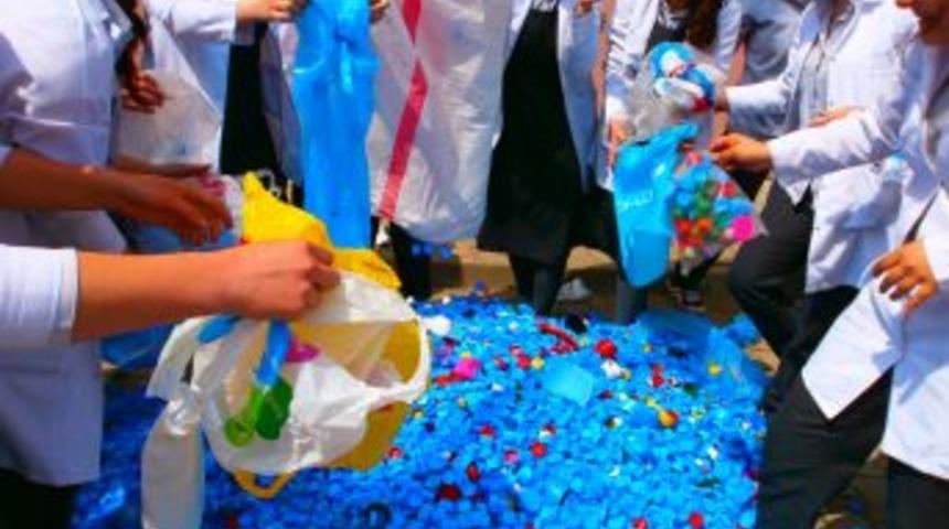 Mavi Kapak Toplama Kampanyası