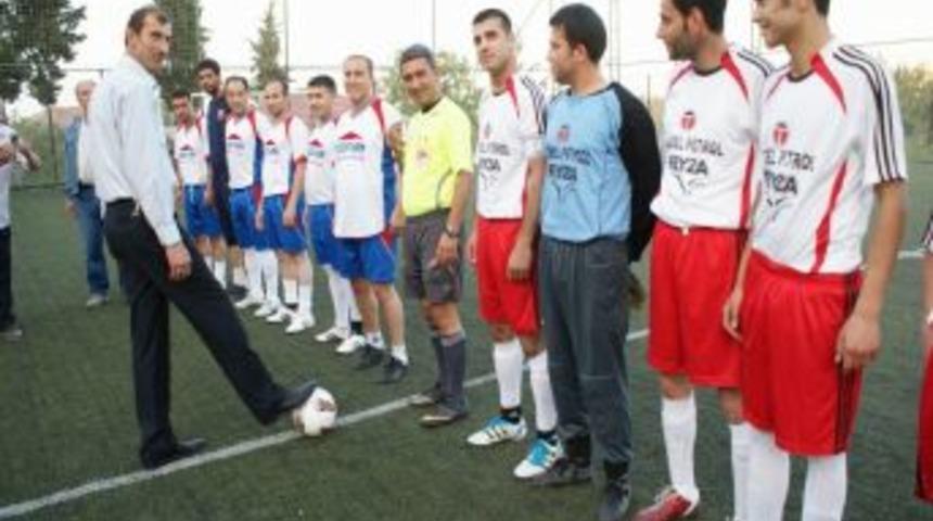 Belediye Halı Saha Futbol Turnuvası Başladı