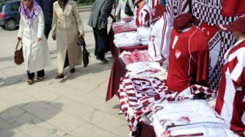 Elazığspor, şampiyonluğu Kur'an okutarak kutlayacak